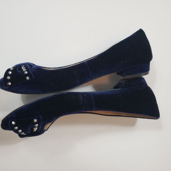 Vince Camuto Navy Velvet Ballerina flats embellished bow front - Picture 2 of 5